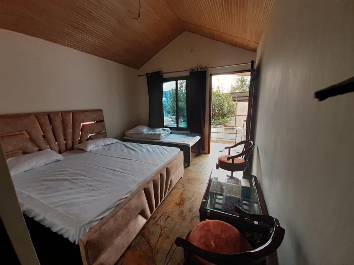 Lake Haven Resort, Sari, Chopta Exterior photo