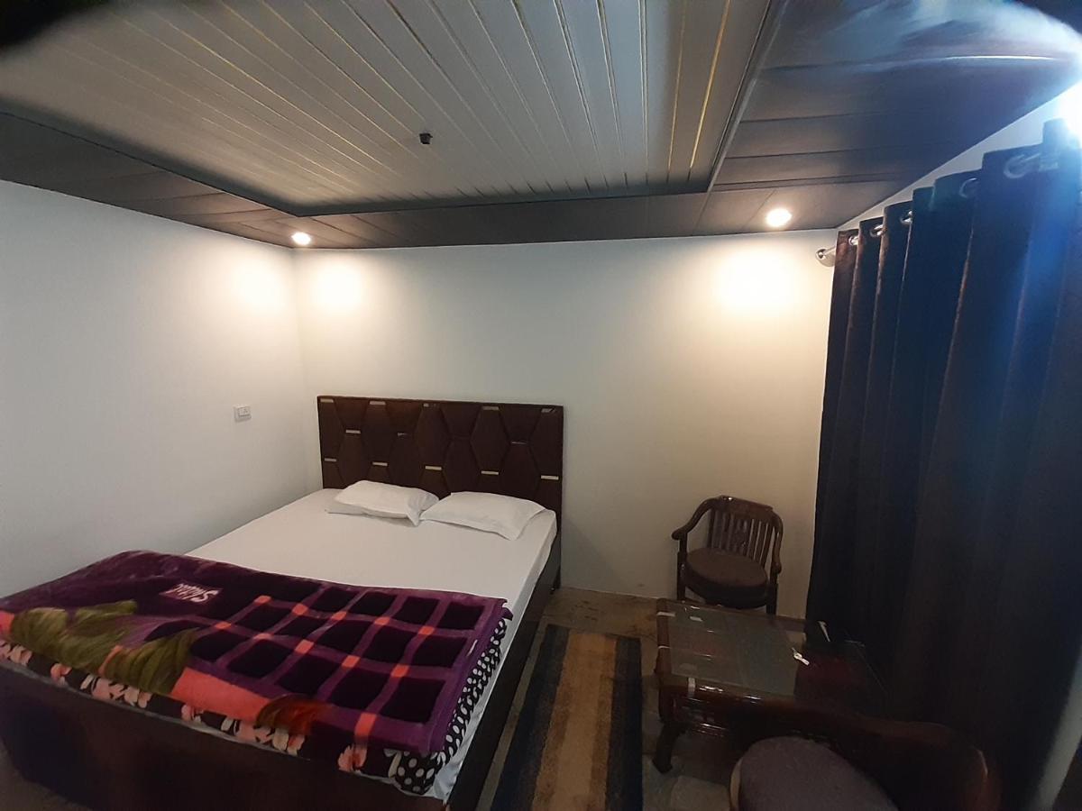 Lake Haven Resort, Sari, Chopta Exterior photo