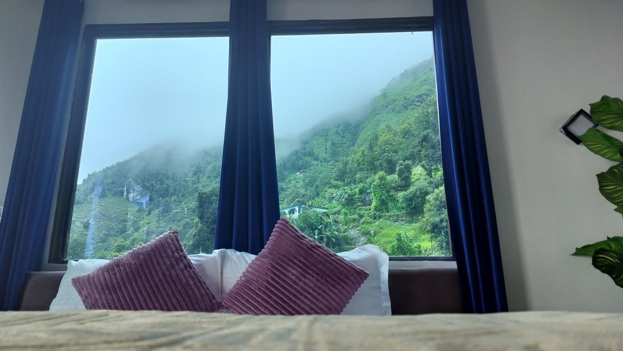 Lake Haven Resort, Sari, Chopta Exterior photo